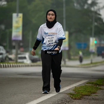 Runner Photo 8869459