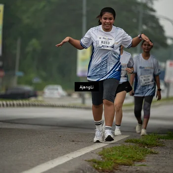 Runner Photo 8869504