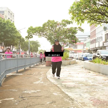 Runner Photo 8869511