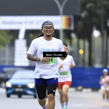 Runner Photo 8869517