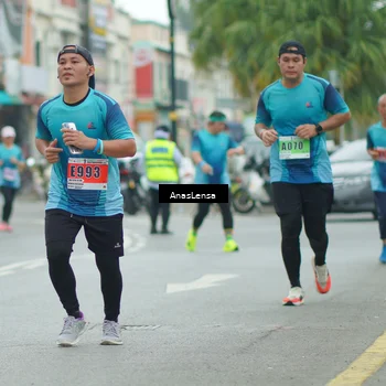 Runner Photo 8869530