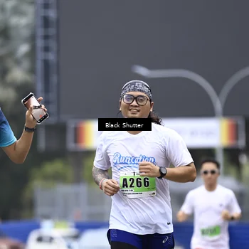 Runner Photo 8869654