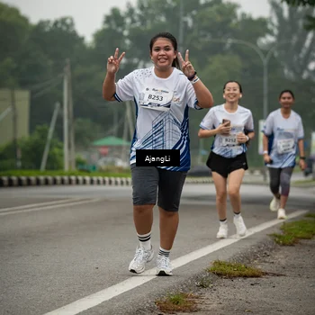 Runner Photo 8869756