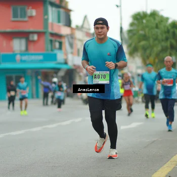 Runner Photo 8869762