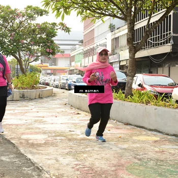 Runner Photo 8869773