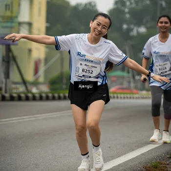 Runner Photo 8869865