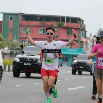 Runner Photo 8869881