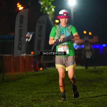 Runner Photo 8869884