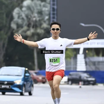 Runner Photo 8869905