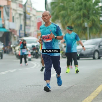 Runner Photo 8869919