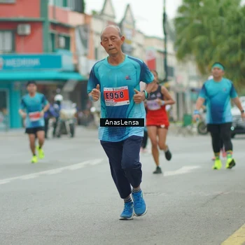 Runner Photo 8869922