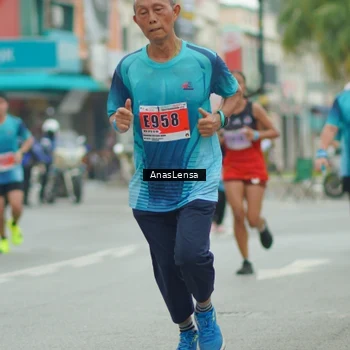 Runner Photo 8869927