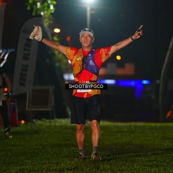 Runner Photo 8869953