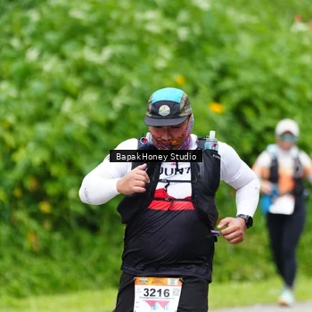 Runner Photo 8869956