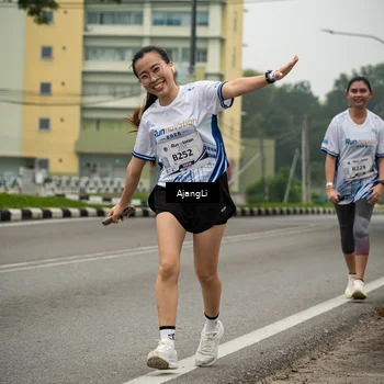 Runner Photo 8869974