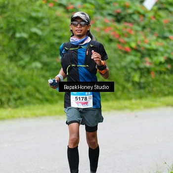 Runner Photo 8870001