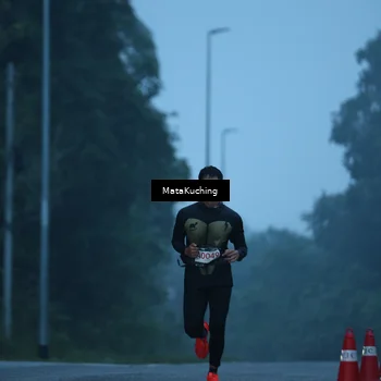 Runner Photo 8870002