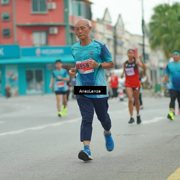 Runner Photo 8870042