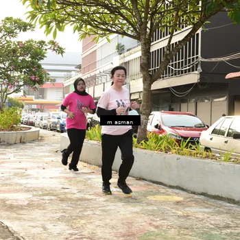Runner Photo 8870098