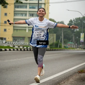 Runner Photo 8870116