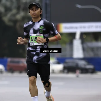 Runner Photo 8870121