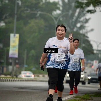 Runner Photo 8870294