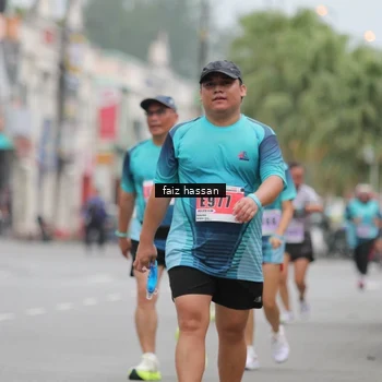 Runner Photo 8870317