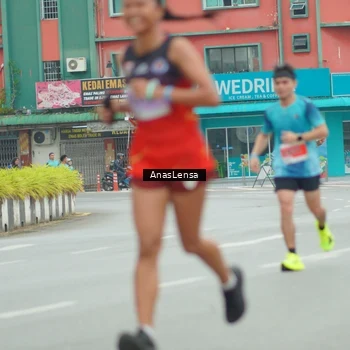 Runner Photo 8870321