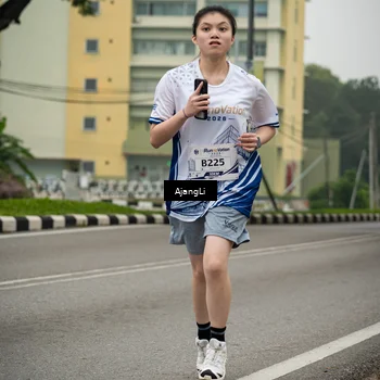Runner Photo 8870337