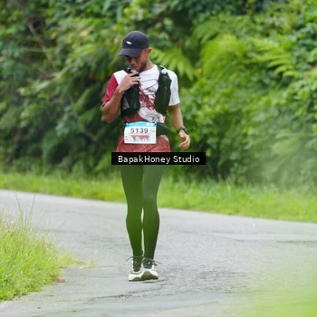 Runner Photo 8870343