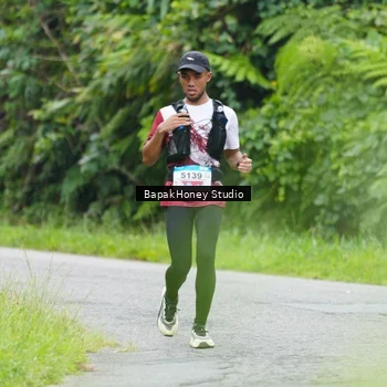 Runner Photo 8870345