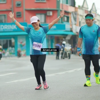 Runner Photo 8870422