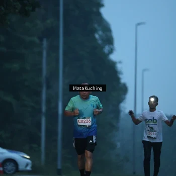 Runner Photo 8870438