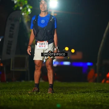 Runner Photo 8870477