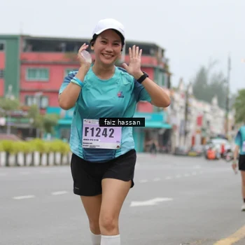 Runner Photo 8870551