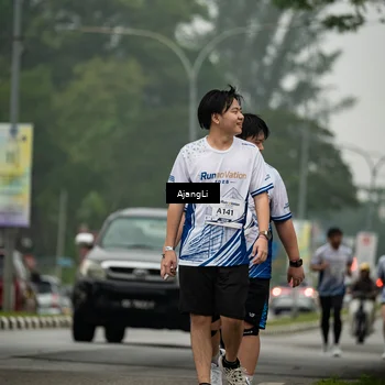 Runner Photo 8870567