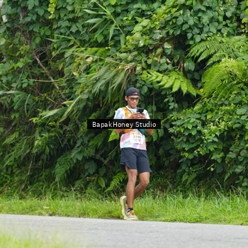 Runner Photo 8870585