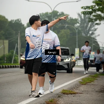 Runner Photo 8870593