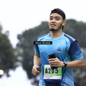 Runner Photo 8870594