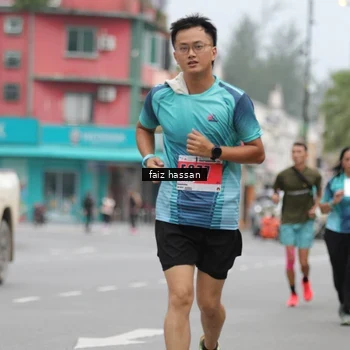 Runner Photo 8870614