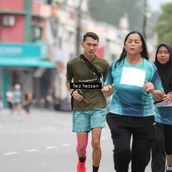 Runner Photo 8870633