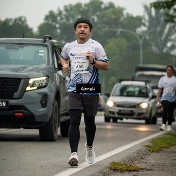 Runner Photo 8870661