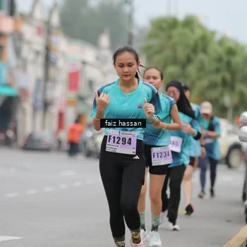 Runner Photo 8870702