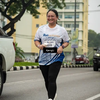 Runner Photo 8870739