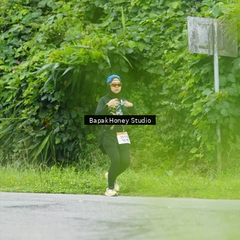 Runner Photo 8870753