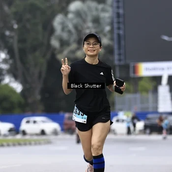 Runner Photo 8870781