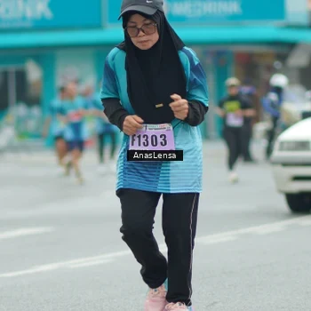 Runner Photo 8870818