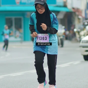 Runner Photo 8870828
