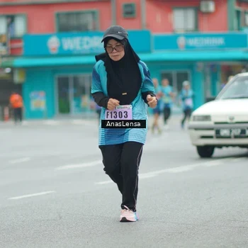 Runner Photo 8870833