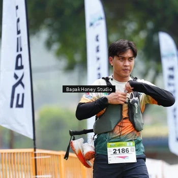 Runner Photo 8870846